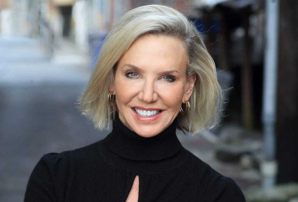 Meridith.-Headshot-crop